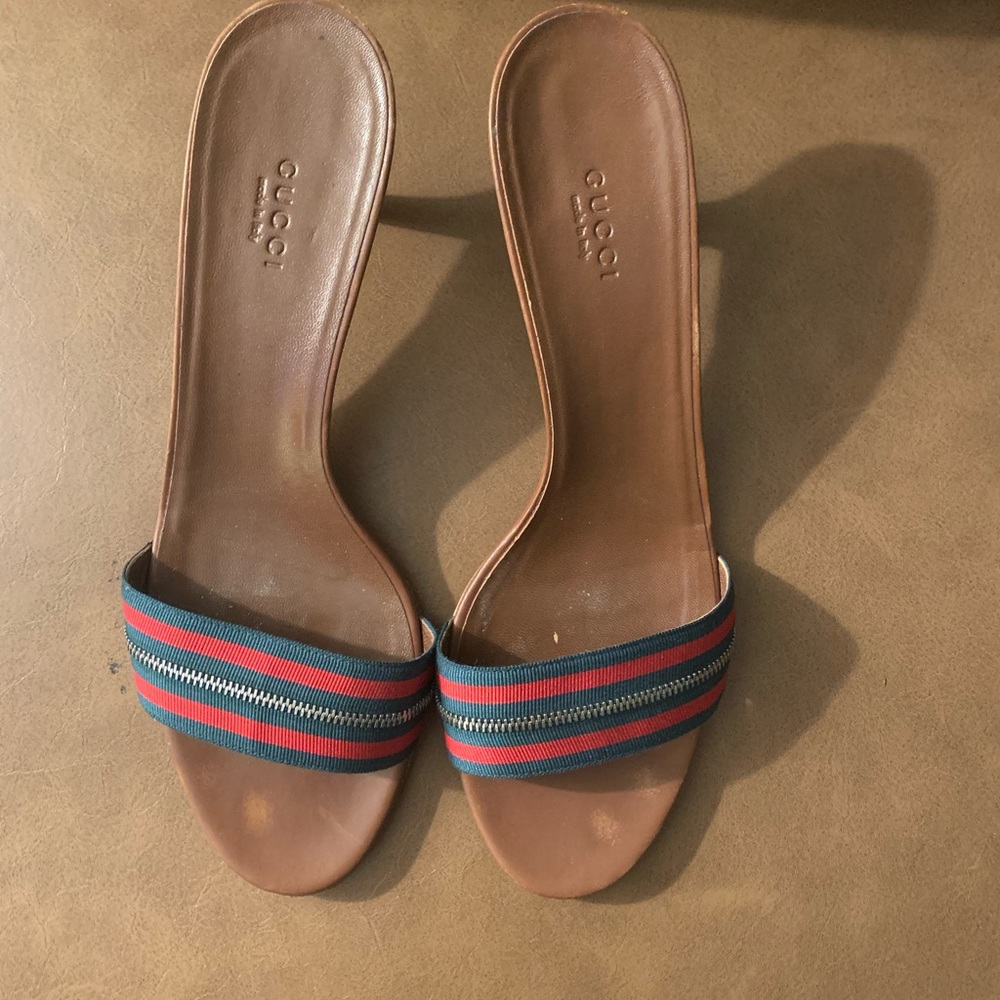 GUCCI Web Slides